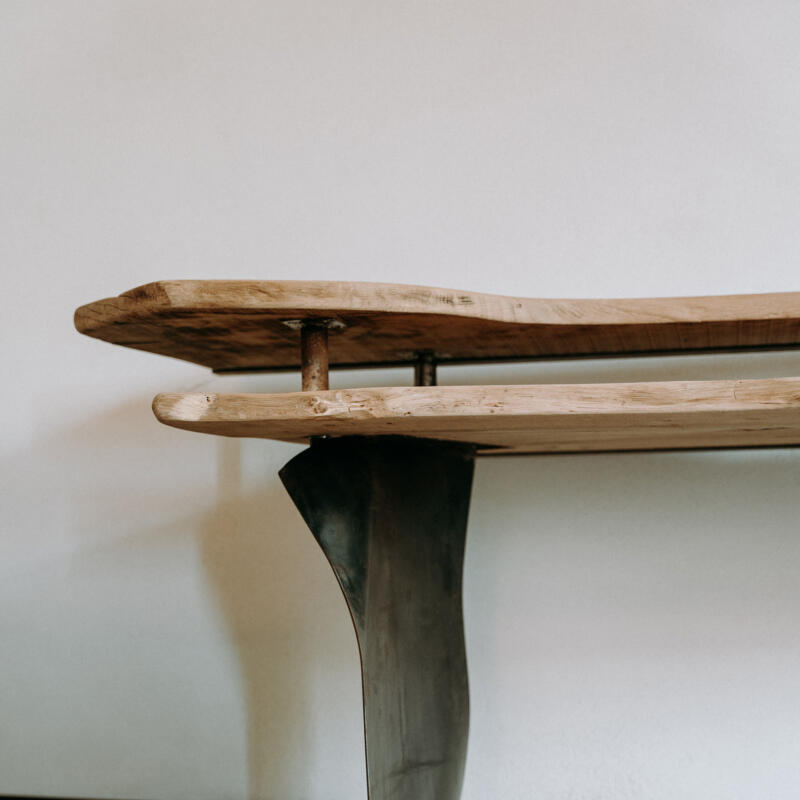 BF TV tafel smalle poot